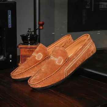 Мъжки мокасини 2024 Есен Clasicc Удобен човек плосък мокасин модни обувки мъже приплъзване лодка обувки за мъже кожа ежедневни обувки